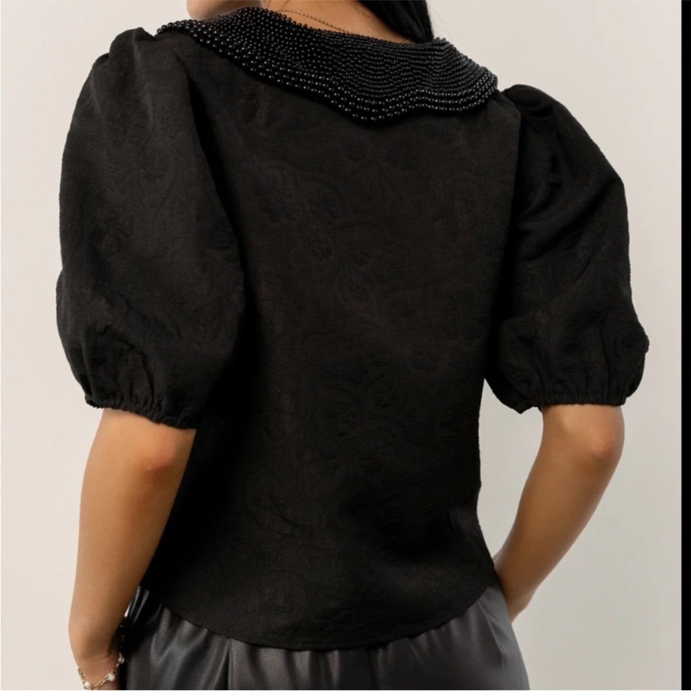 Bohme Black Pearl Collared Textured Floral Button Up Puff Sleeve Blouse - Picture 3 of 11